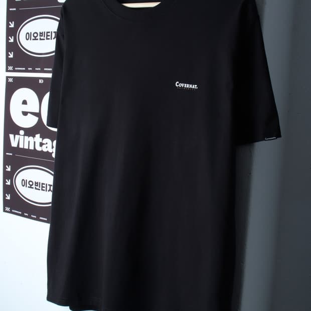 (L-XL) 커버낫 반팔 티셔츠 스몰로고 블랙 올드스쿨-H32448