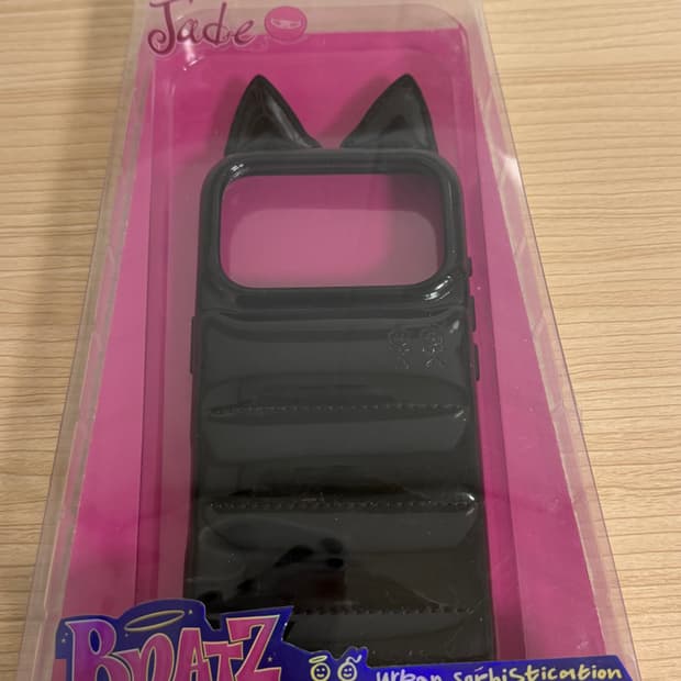 어반소피티케이션 제이드 아이폰 17프로