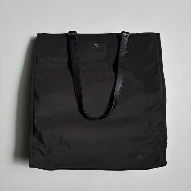 투미 TUMI 블랙 나일론 토트백 PR2415