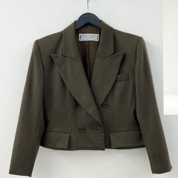 입생로랑 크롭 자켓