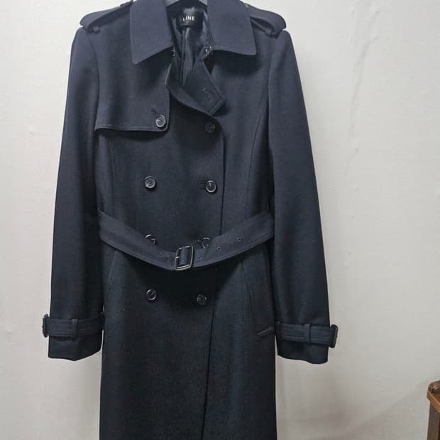 LINE 트렌치 코트 블랙  66