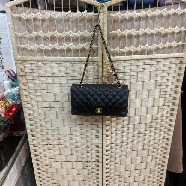 정품 샤넬 13번대 램스킨 클래식백 팝니다