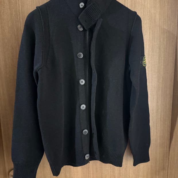 스톤아일랜드 니트집업