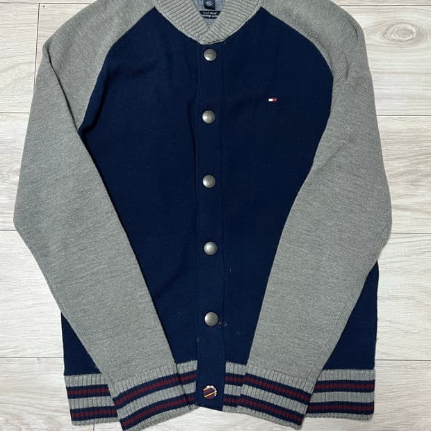 타미힐피거 가디건