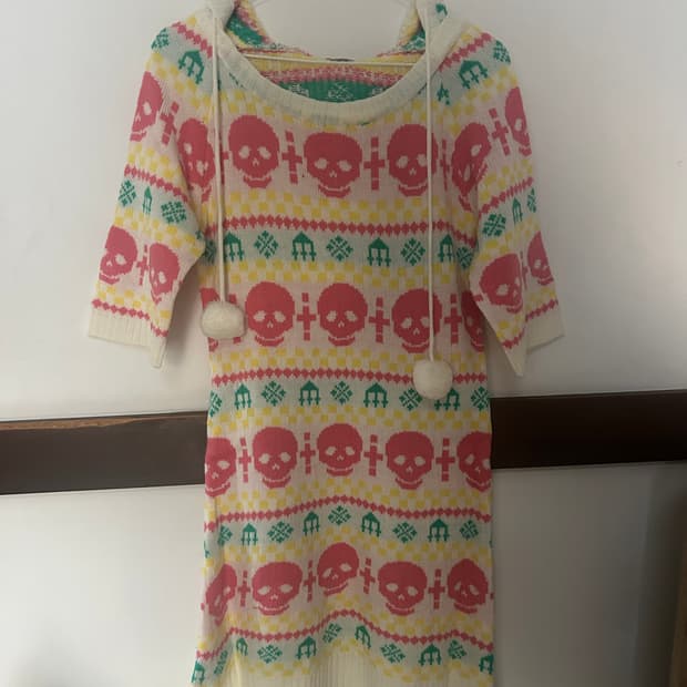 스컬 폼폼 니트원피스 