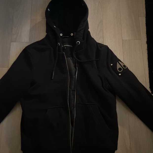 무스너클 후드집업