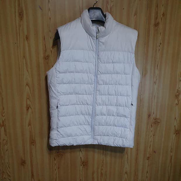 헤지스 패딩 조끼 105