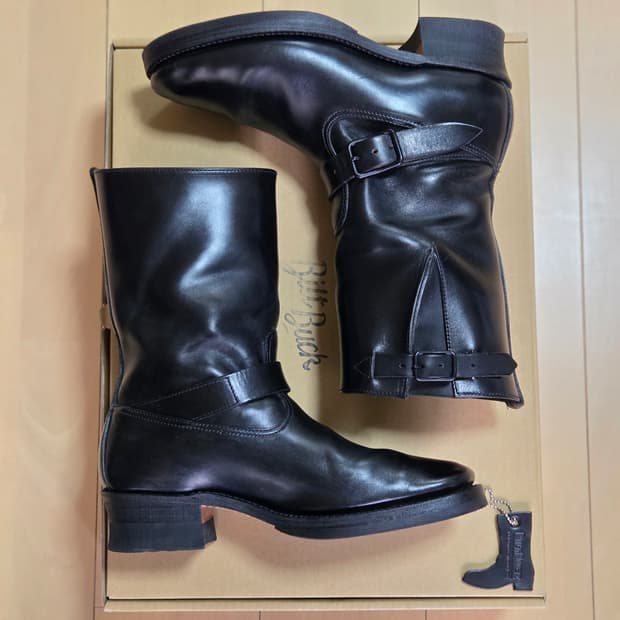 어트랙션즈 빌트벅 603 구이디홀스벗 6.5