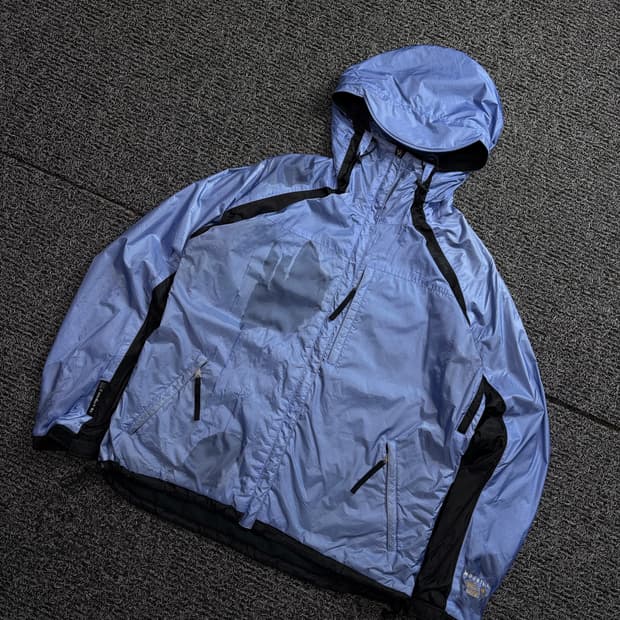 마운틴하드웨어 USA 오리지날 나일론 메탈 마운틴 바람막이 1971