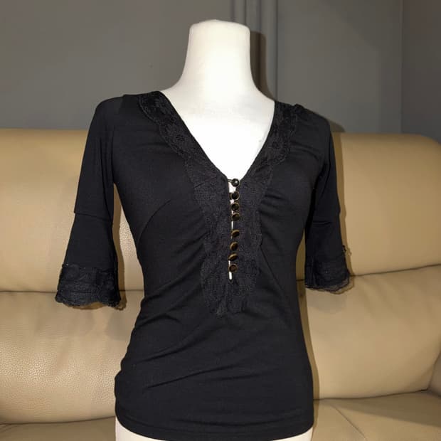 deep v-neck button-up lace top