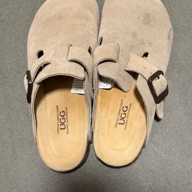 어그 버켄스탁 토프 EU 37