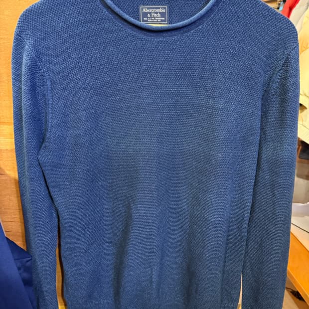 아베크롬비 네이비 니트