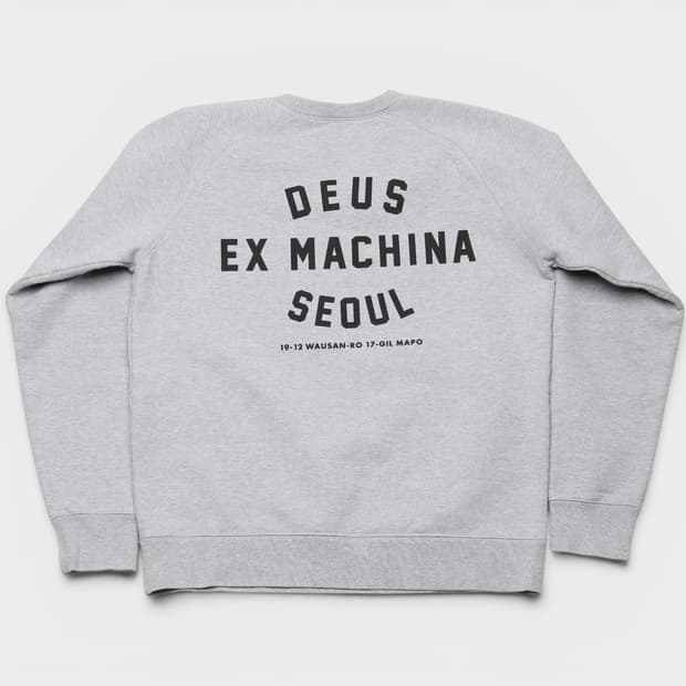 [M] 데우스 엑스 마키나 서울 컬리지 어드레스 스웻셔츠
