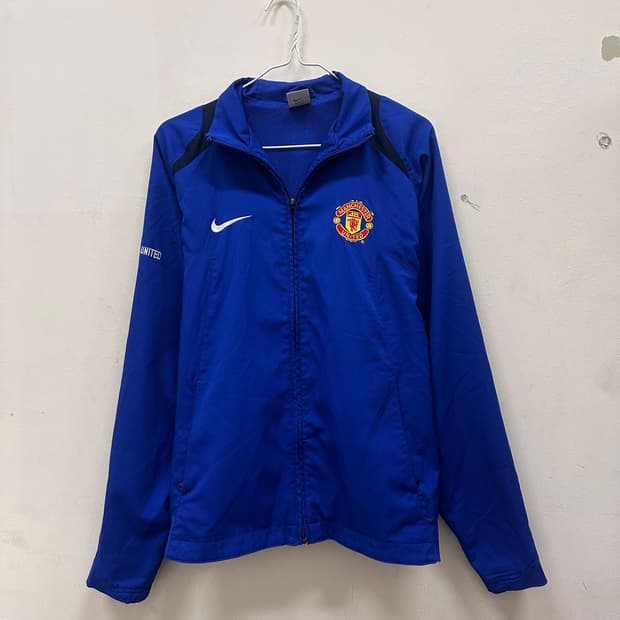 나이키 맨유 축구 바람막이