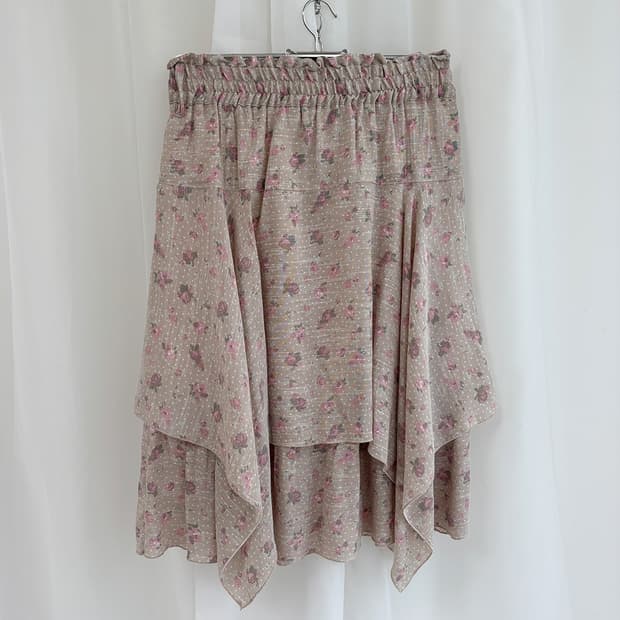 Sorridere 핑크 베이지 플로랄 언발 미디스커트