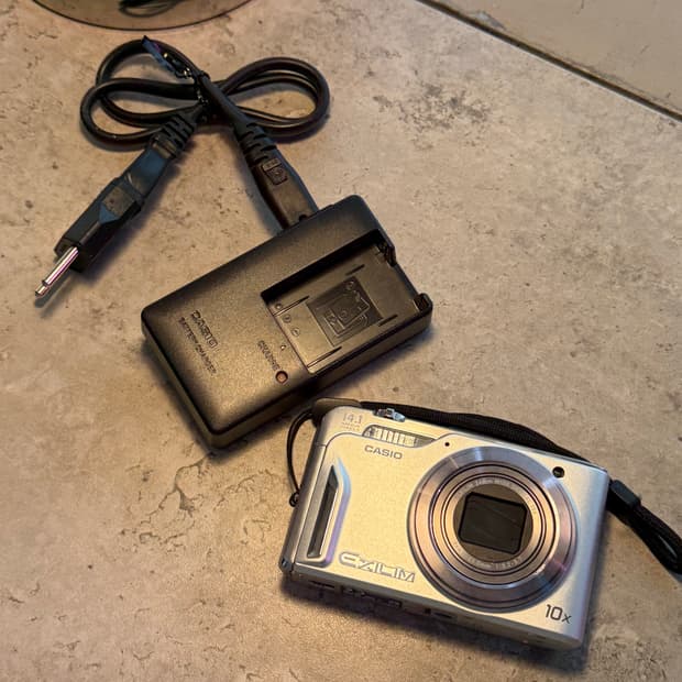 카시오 엑슬림 H15 빈티지 디카 / 츄 카메라