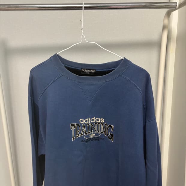 아디다스 기모 맨투맨 소라 M