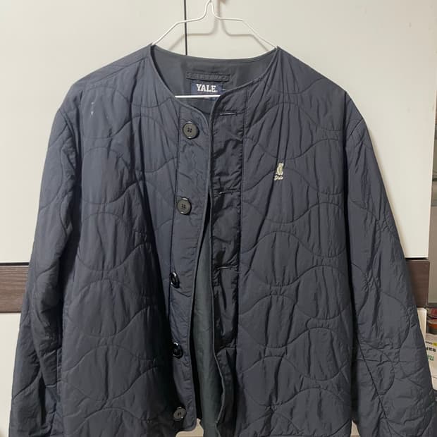 예일 경량패딩