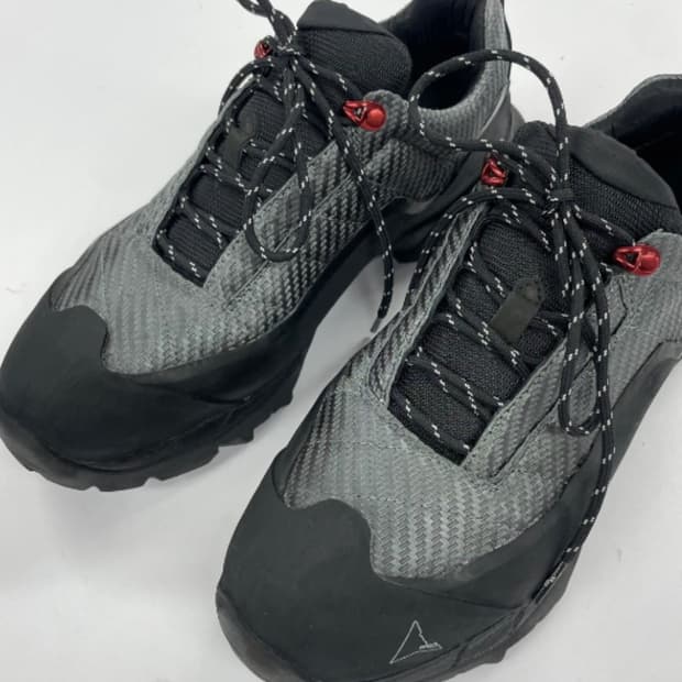 로아 하이킹 카타리나 티타늄 43