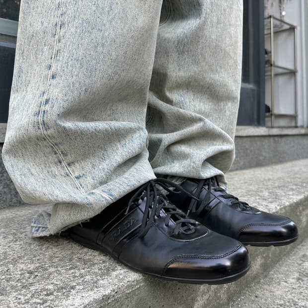 00s 레어 빈티지 프라다 스포츠 가죽 스니커즈