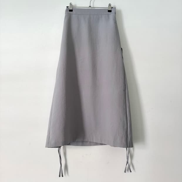 Side strap flare skirt / grey
