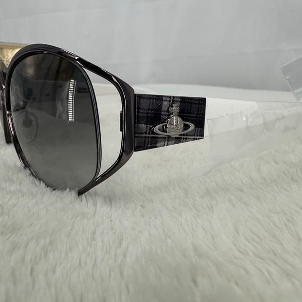 [새상품 무료배송] Made in Italy 비비안웨스트우드 선글라스