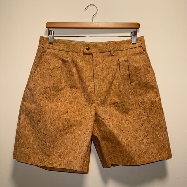 블레스 코르크 쇼츠