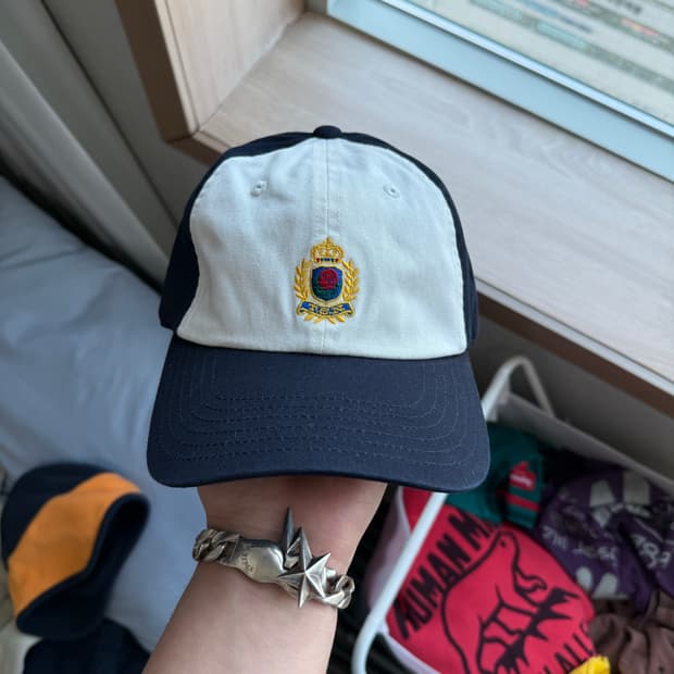 디스이즈네버댓 크라운 볼캡