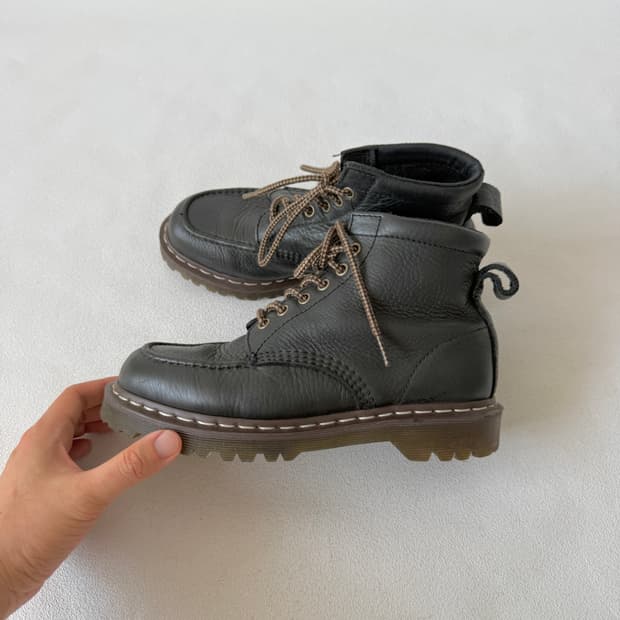 [UK6]닥터마틴(Dr.Marten) 레더 6홀 부츠