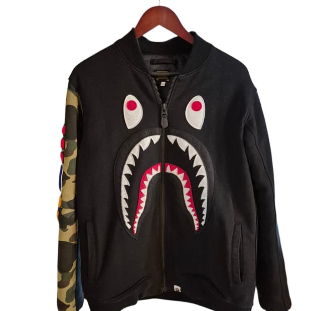 베이프 샤크 쟈켓