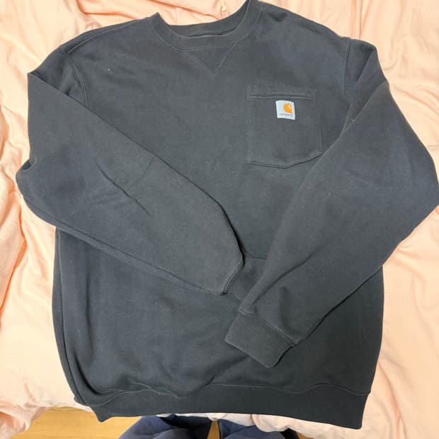 칼하트 포켓 맨투맨 블랙 색상 M