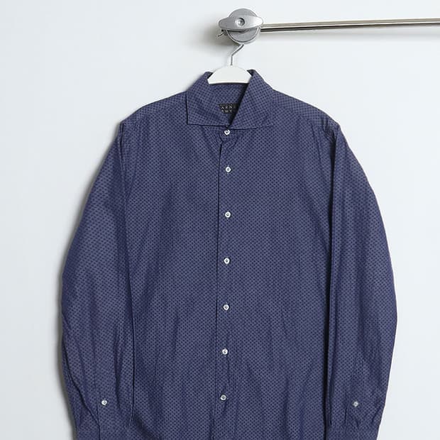BARNEYS NEWYORK Pattern Dress Shirts