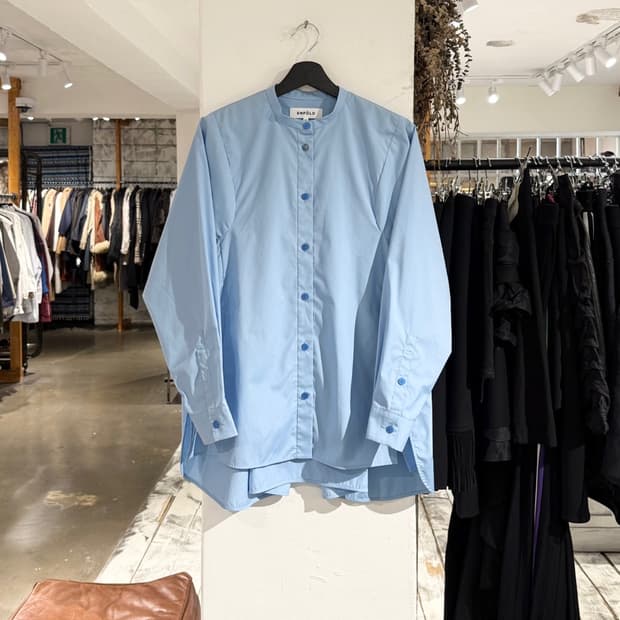 엔폴드 블루 라운드칼라 셔츠 