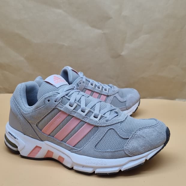 아디다스 이큅먼트10 운동화 245