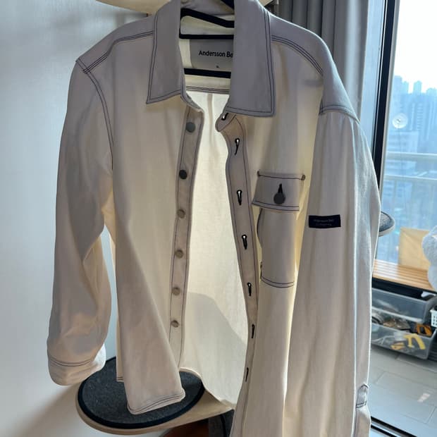 앤더슨벨 화이트 자켓 