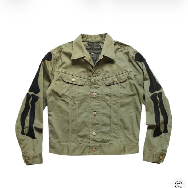 구매) 캐피탈 본 자켓 카키 44 사이즈