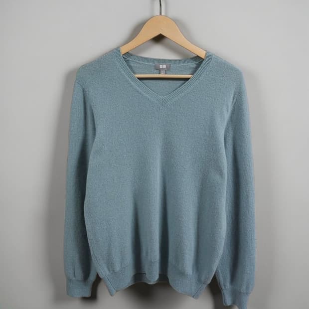 Uniqlo 유니클로 캐시미어100 브이넥 니트 민트 L사이즈