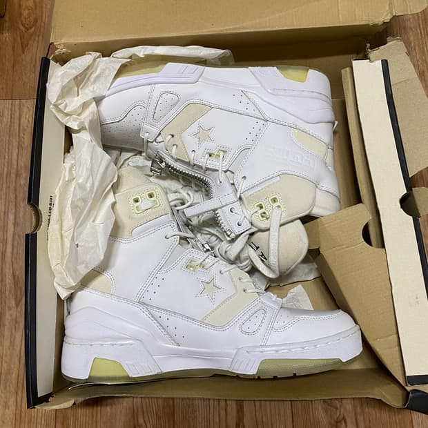 더 솔로이스트 컨버스 270 새상품