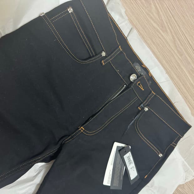 [새상품]베르사체 진청 청바지 32사이즈