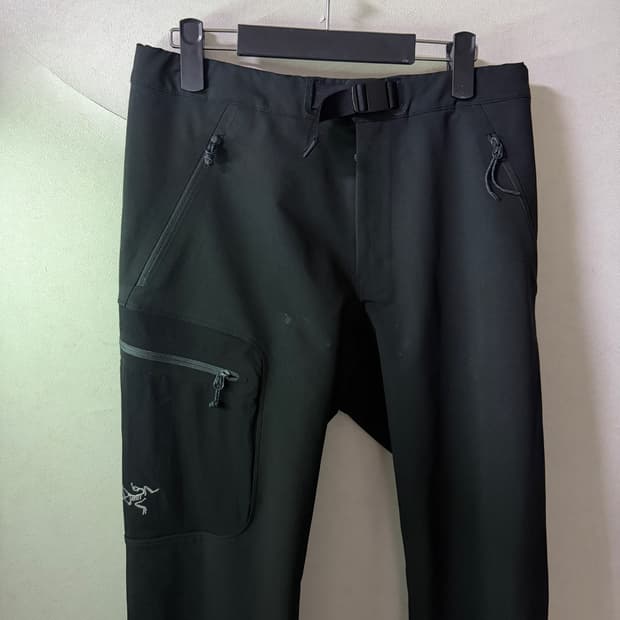 아크테릭스 남성 등산팬츠 M (32-33정도)