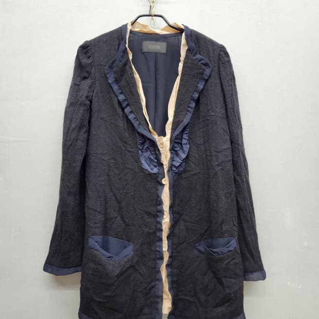 한섬 시스템 프릴 티테일 모 자켓 S~M