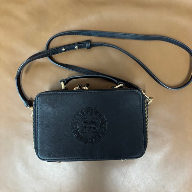 메트로시티 블랙 미니 크로스백