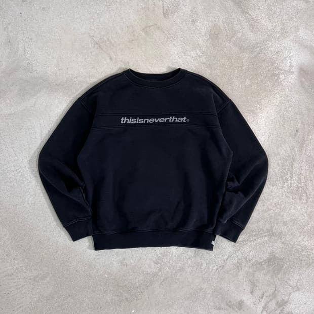 디스이즈네버댓 맨투맨 블랙