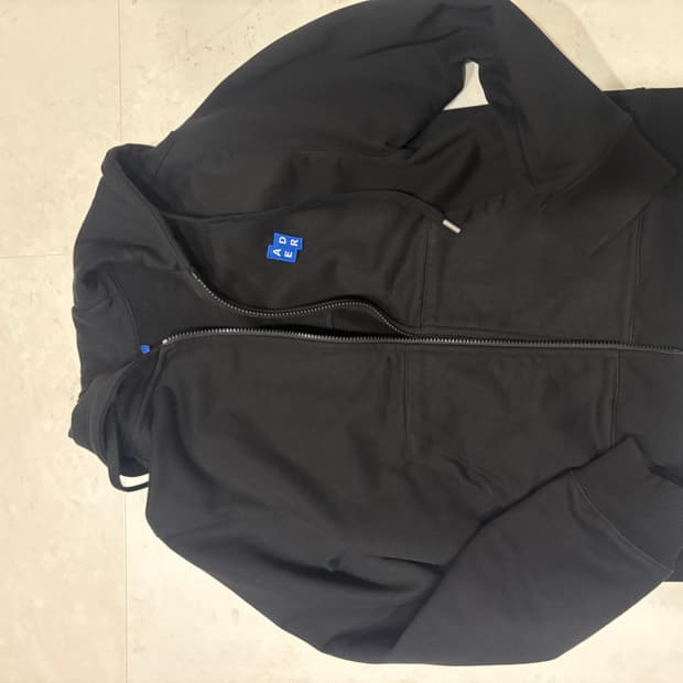 아더에러 후드집업 s