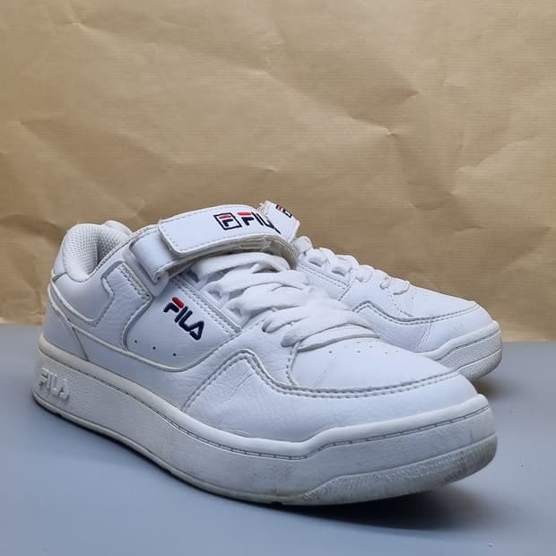 휠라 벨트랫 벨크로 운동화 240