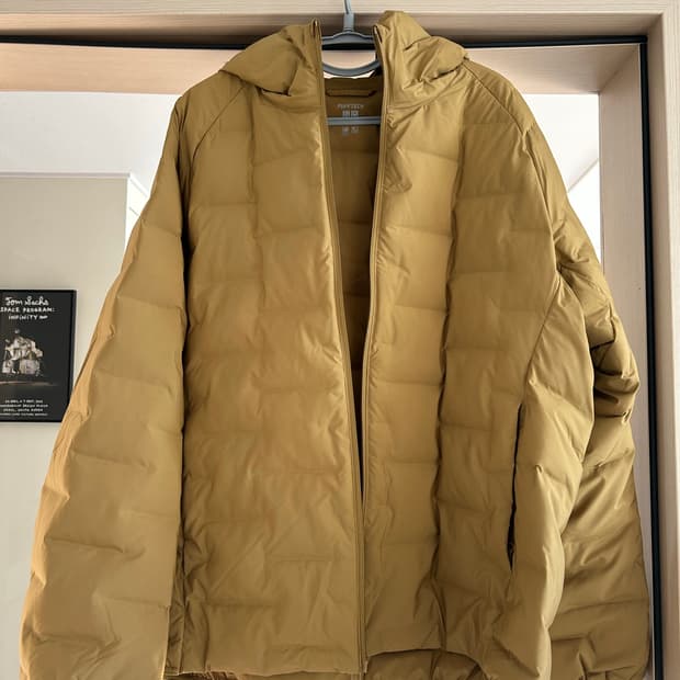 유니클로 퍼프테크 패딩 판매(새제품)