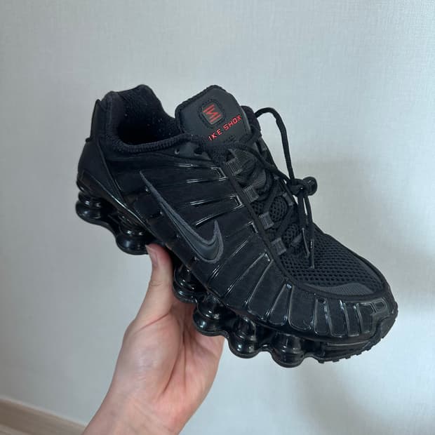 240) 나이키 샥스 tl 블랙