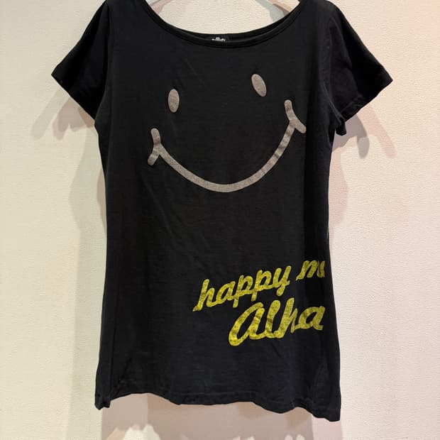 Dill Rill Smiley Graphic T-shirt