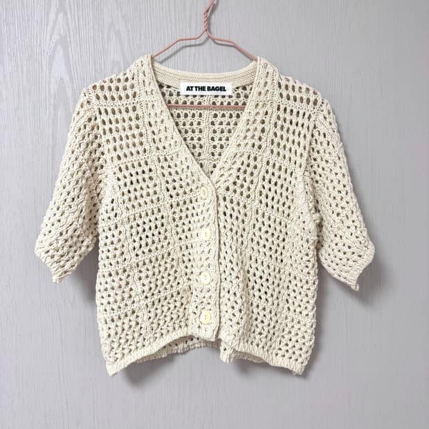 엣더베이글 크로쉐 니트