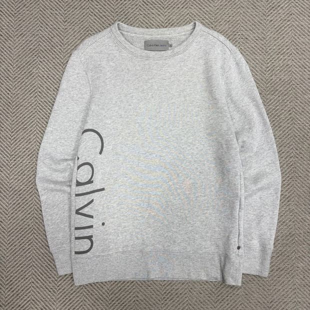 캘빈클라인진스 사이드 로고 맨투맨 v1328